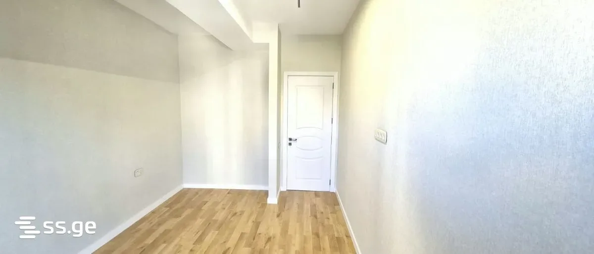 იყიდება 4-ოთახიანი ბინა, საბურთალო - ფოტო 5