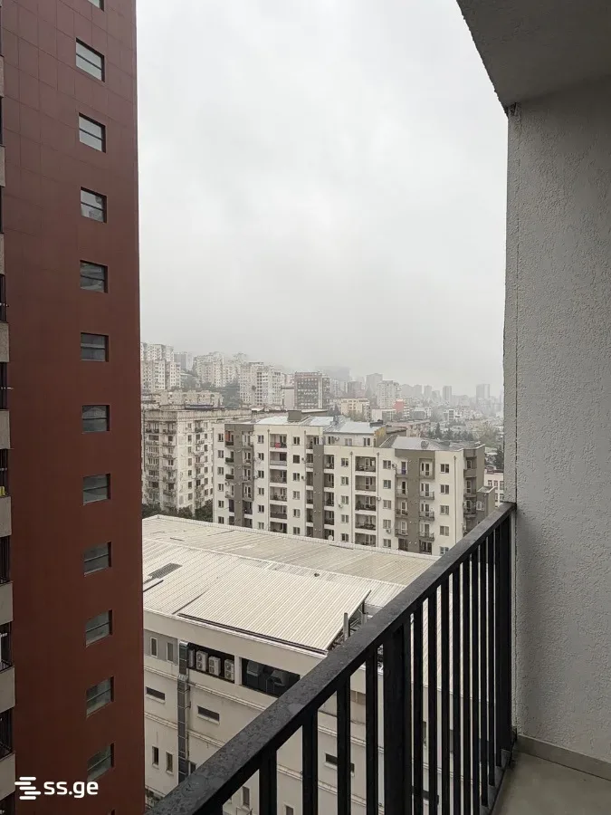 იყიდება 2-ოთახიანი ბინა, ვაკე-საბურთალო - ფოტო 2